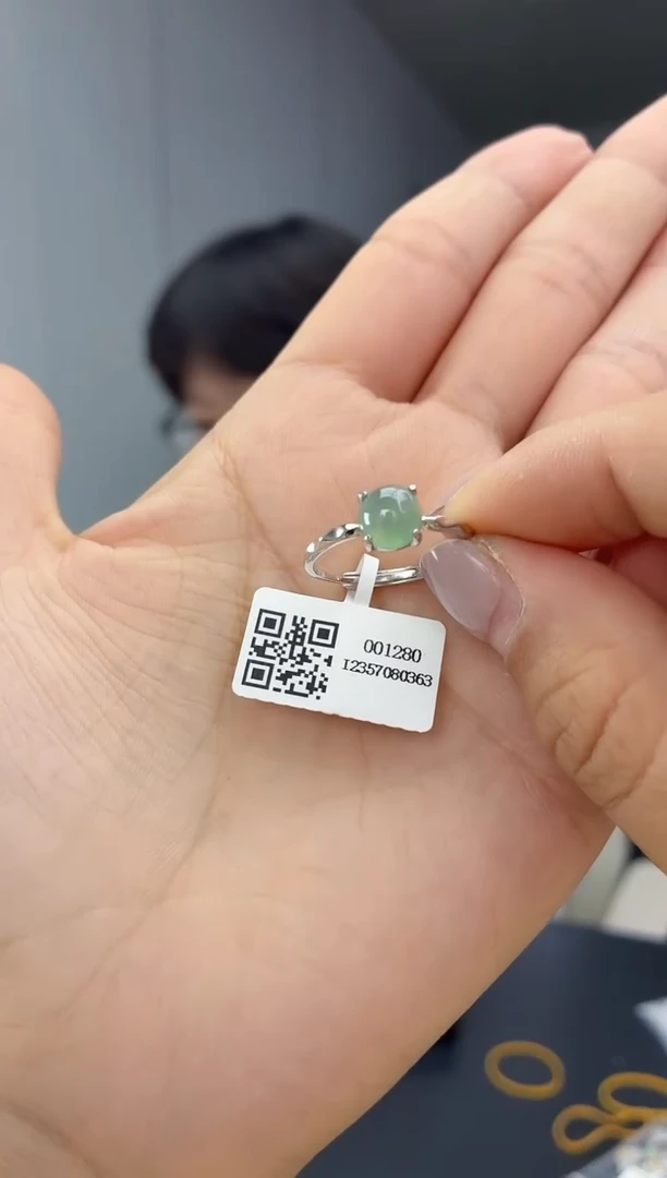 银S925镶嵌戒指翡翠11111111111