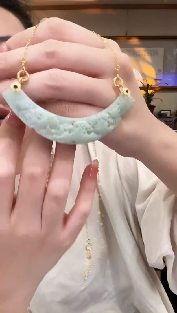 颈饰未镶嵌翡翠国风