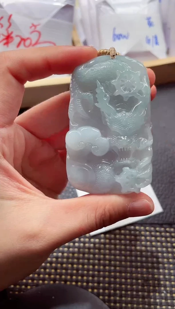 颈饰未镶嵌翡翠000111