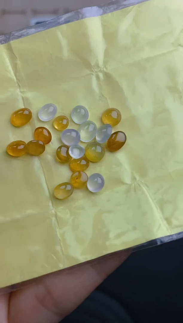 定制翡翠未镶嵌天然翡翠蛋面61