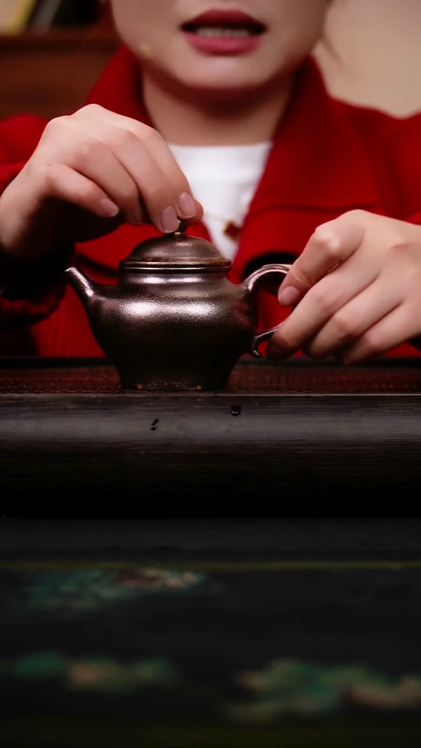 茶壶紫砂贝壳烧 秋水