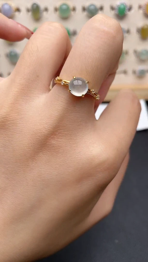 【闪购商品】翡翠戒指银S925镶嵌一物一证一礼盒