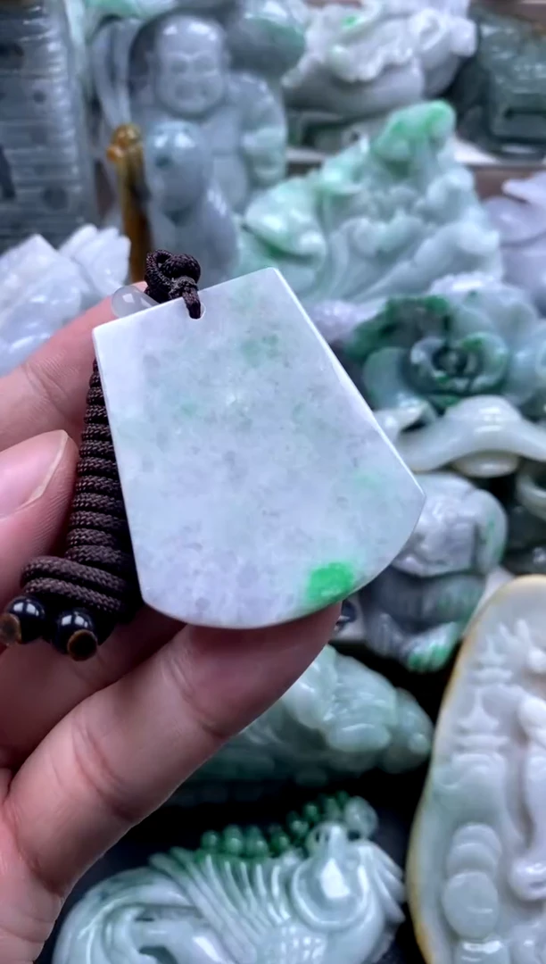 吊坠(不含链)未镶嵌翡翠1