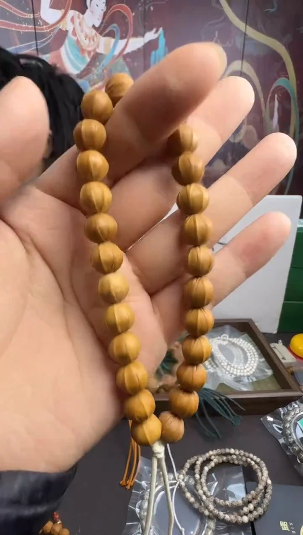 把件猴头核桃猴头四花铁核---25号