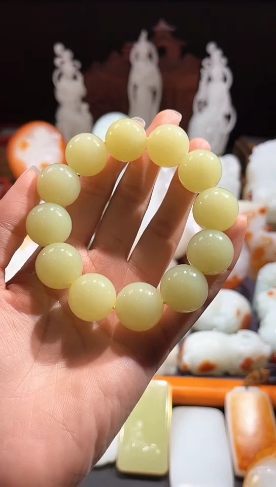 未镶嵌和田玉把件精品