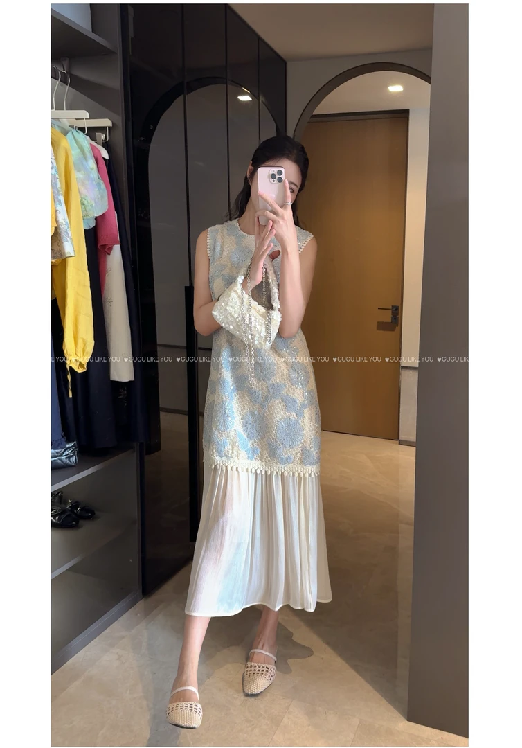 【古古】高定小众系列无袖刺绣手工重工拼色拼接无袖连衣裙 G25538