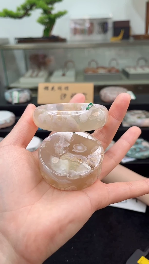 未镶嵌手镯石英质玉55圈口（赠品镯心）36321721