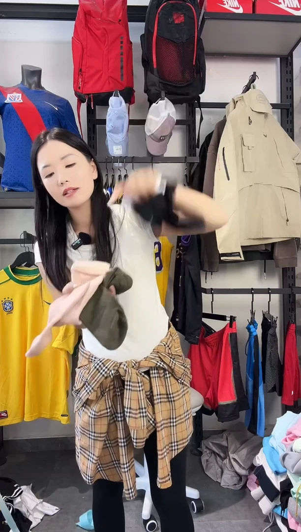 722编码 瑕疵款直播间过款为准 尺码·