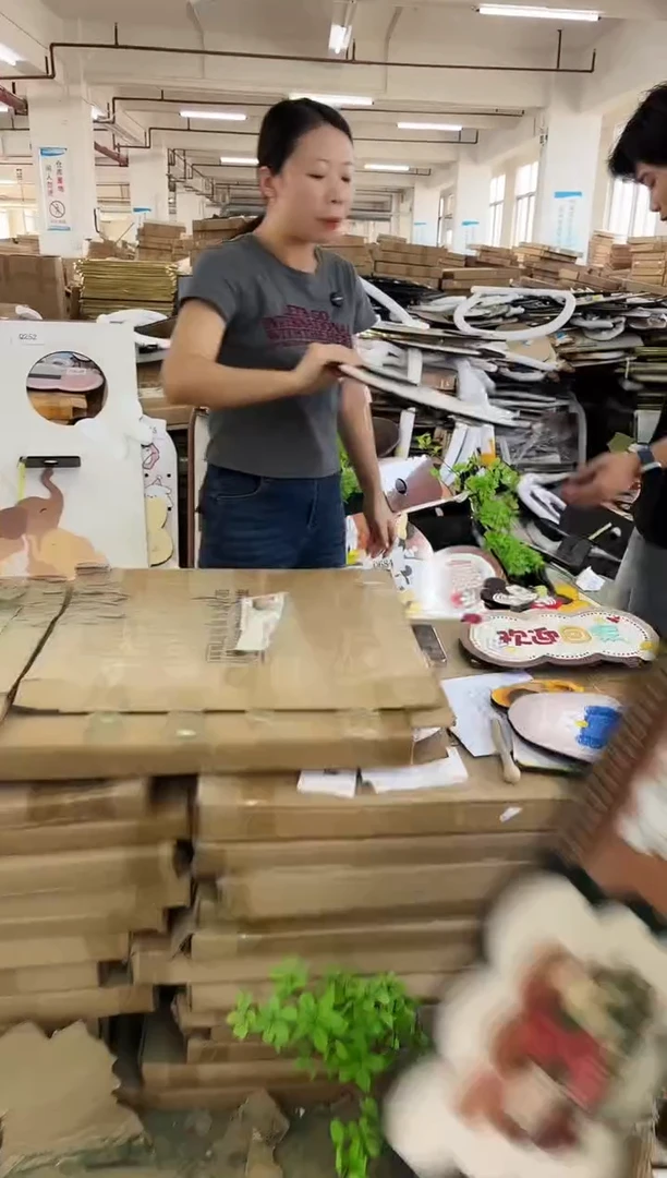 横款孤品果果微瑕闪购Q925