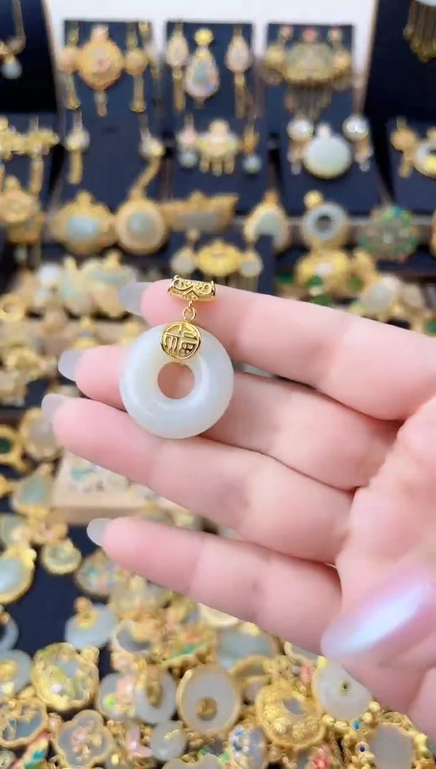 颈饰银S925镀金镶嵌和田玉福字平安扣吊坠