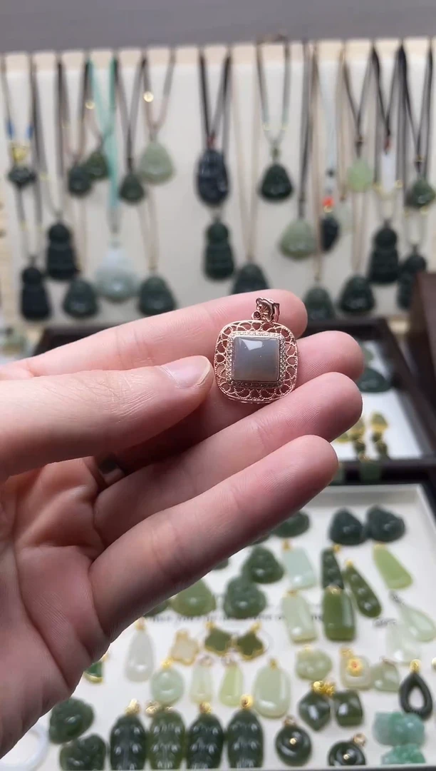 吊坠(不含链)银S925镶嵌和田玉吊坠(不含链) 银S925镶嵌 和田玉