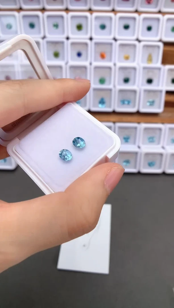未镶嵌裸石定制海蓝宝石1.08ct 01068 超圣