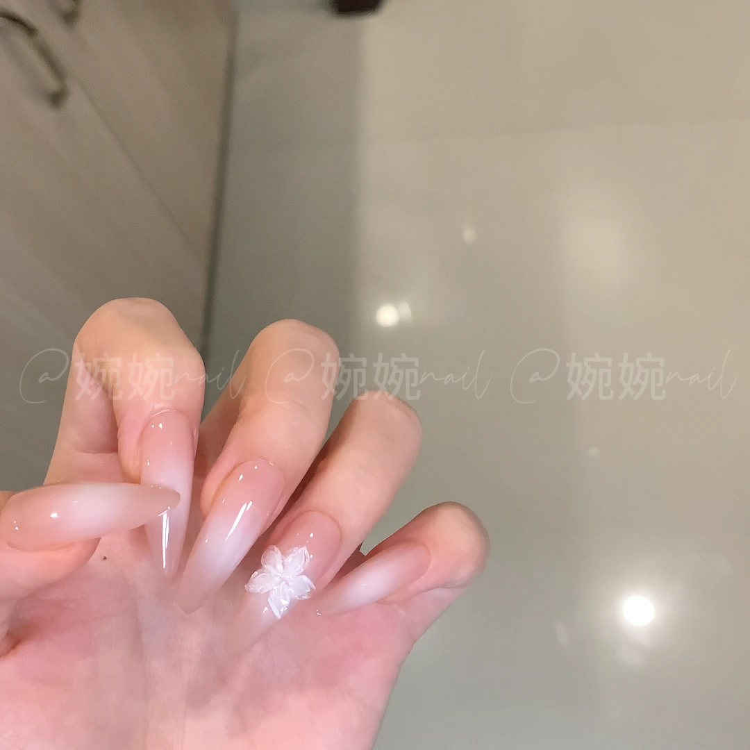 【素肌冰花】纯手工立体雕花纯欲腮白设计穿戴甲