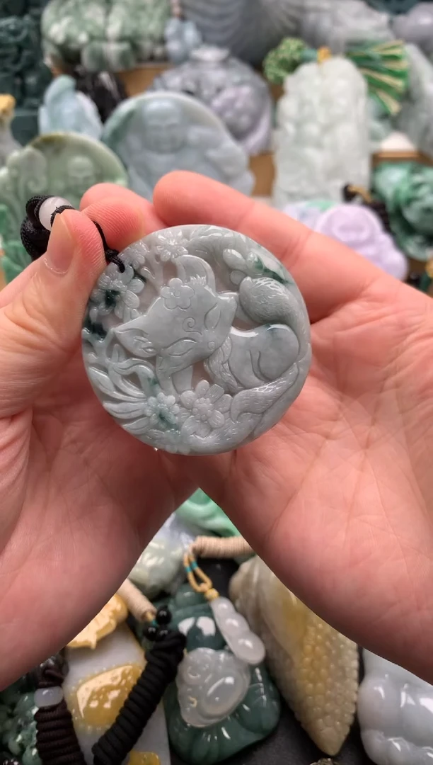 吊坠(不含链)未镶嵌翡翠1