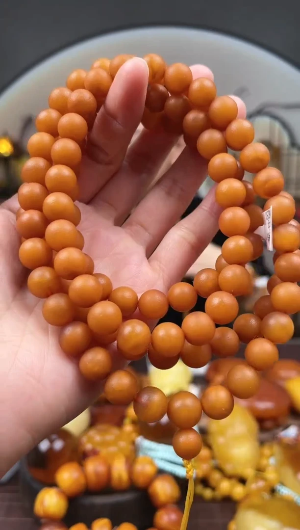 【闪购商品】琥珀裸石未镶嵌首饰 假1赔4 （多样性发货1件