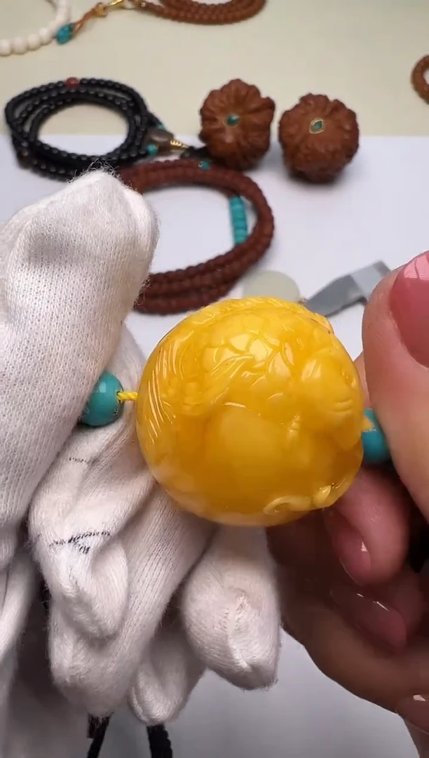 【闪购商品】蜜蜡吊坠(不含链)未镶嵌蜜蜡吊坠