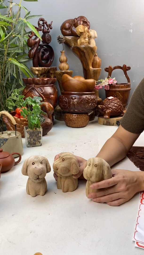 香樟木A24原木小狗摆件/尺寸