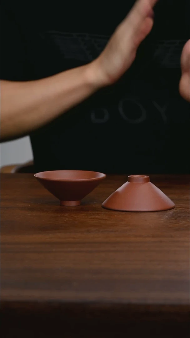 茶壶紫砂斗笠杯一对