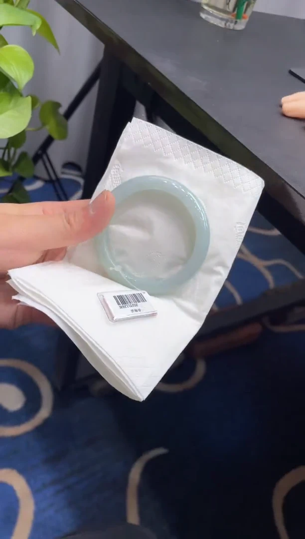 未镶嵌手镯翡翠5301****