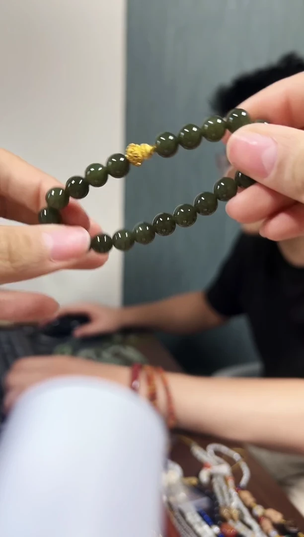 手串未镶嵌和田玉和田玉单圈葫芦