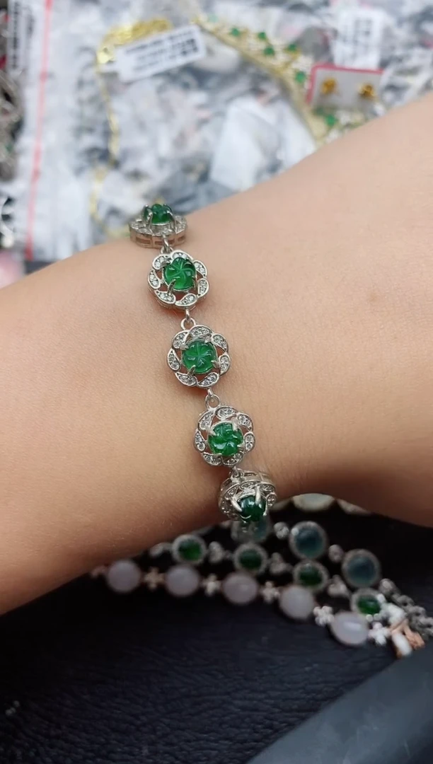 银S925镶嵌戒指翡翠1