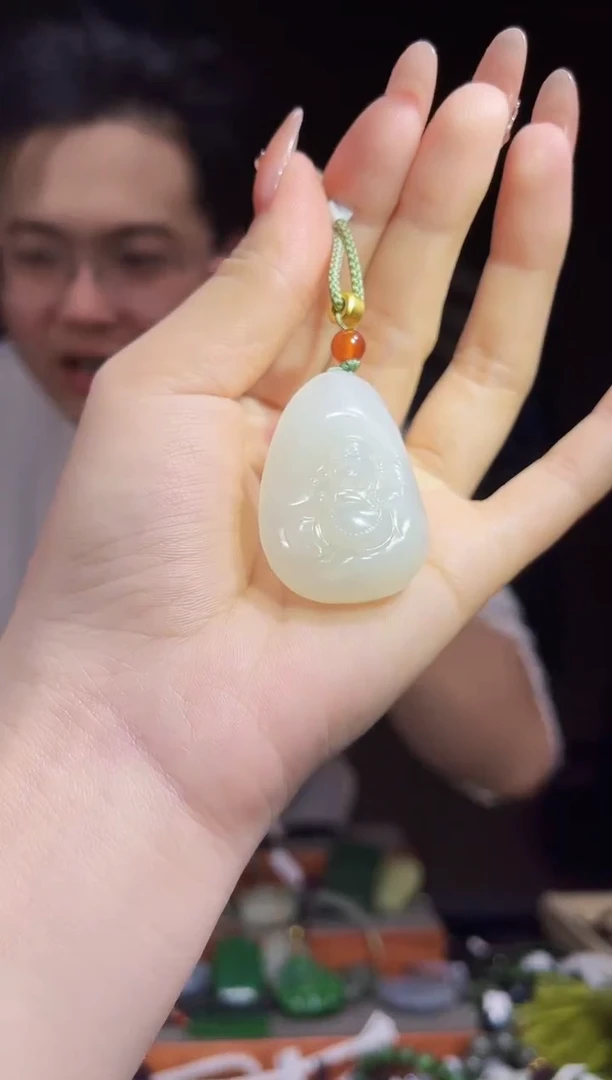 【闪购商品】和田玉颈饰未镶嵌拍一发一
