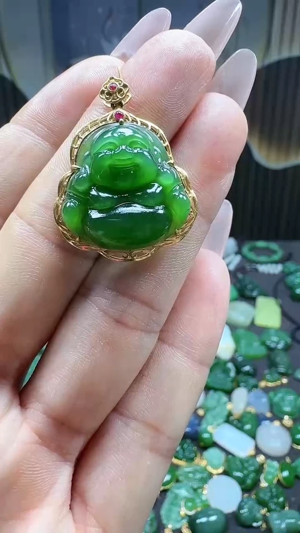 和田玉18K金镶嵌挂件1