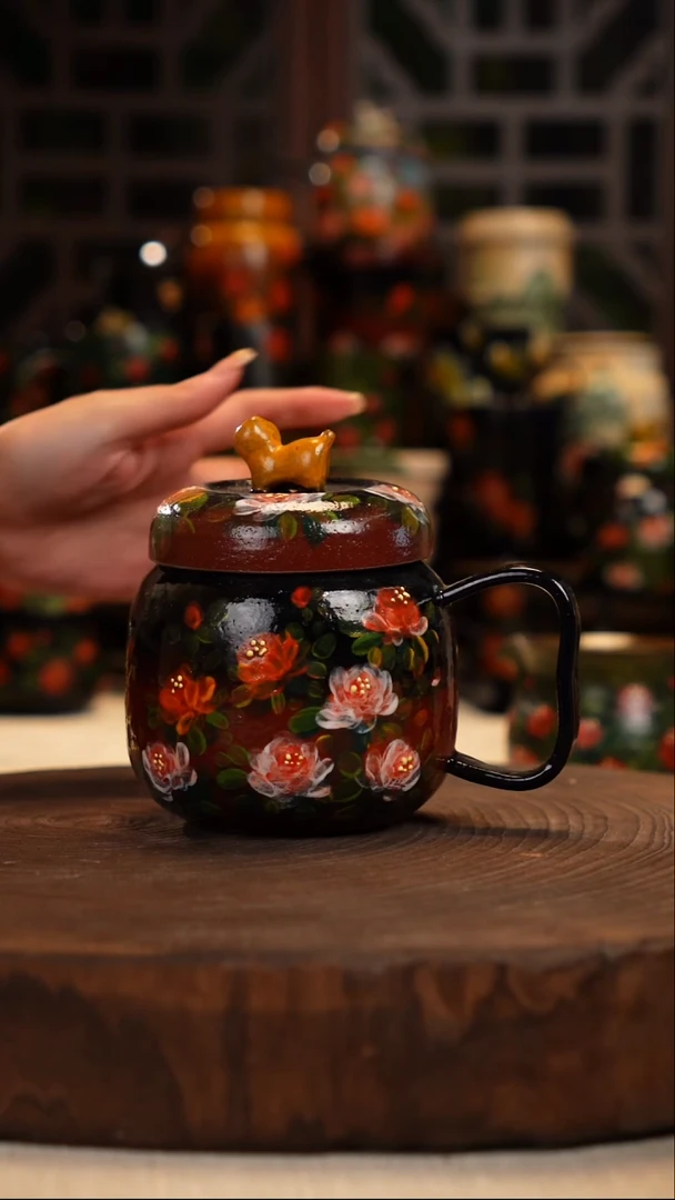 油画    手绘釉下彩杯子