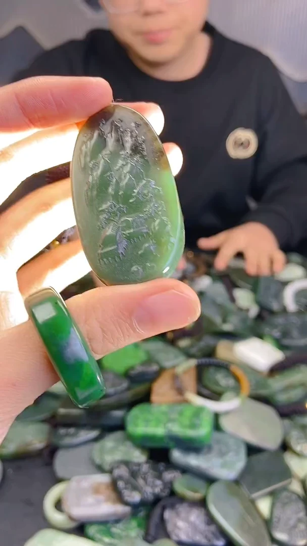 颈饰未镶嵌和田玉11