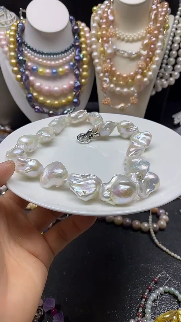 颈饰未镶嵌淡水珍珠多人