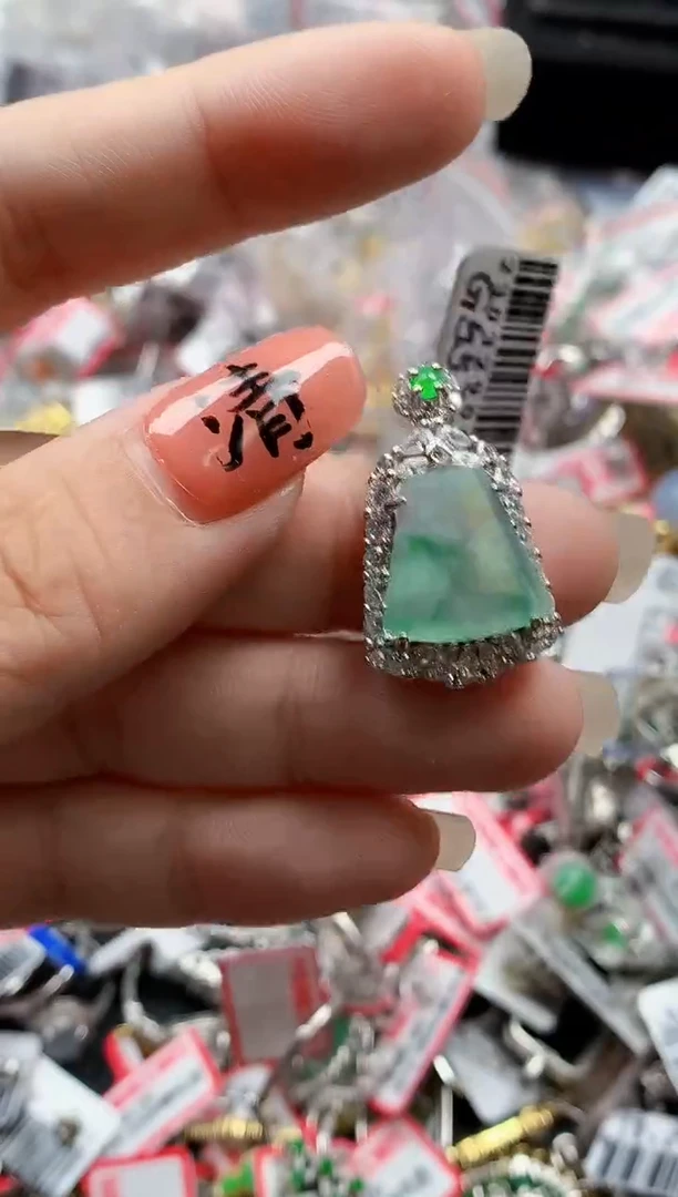 银S925镶嵌戒指翡翠天然A货缅甸翡翠