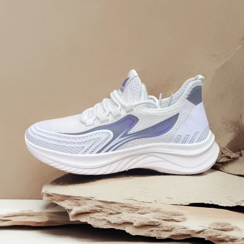 【巨人宠粉福利】夏季大网面透气超轻舒适运动鞋跑步鞋8804