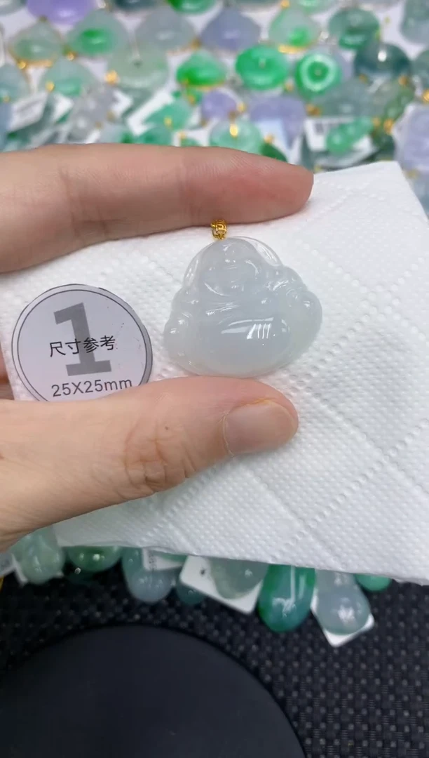 颈饰18K金镶嵌翡翠111111111