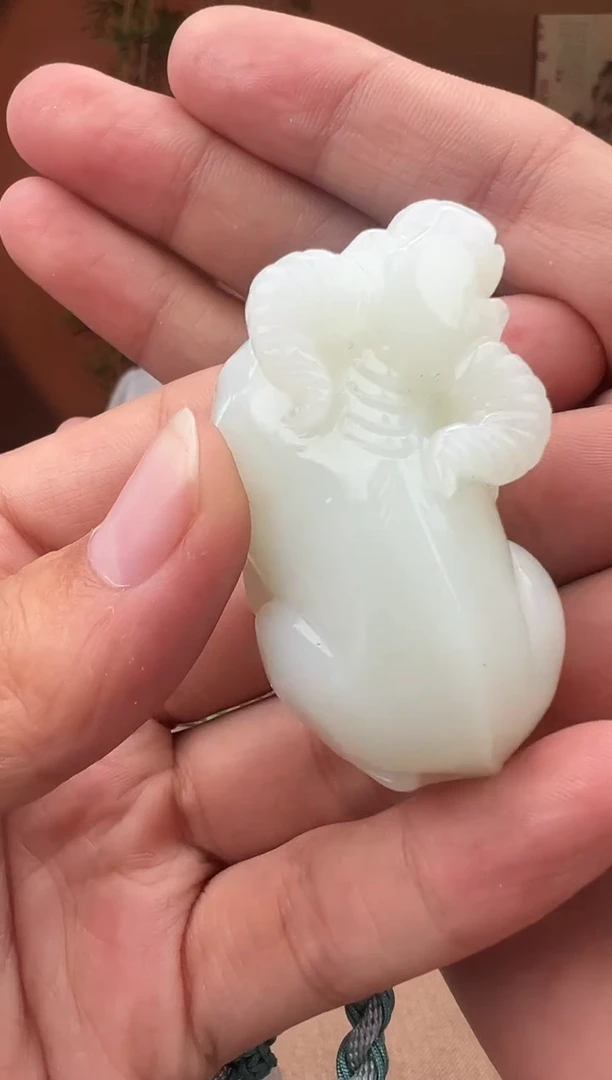 定制和田玉多样性拍一发一025126