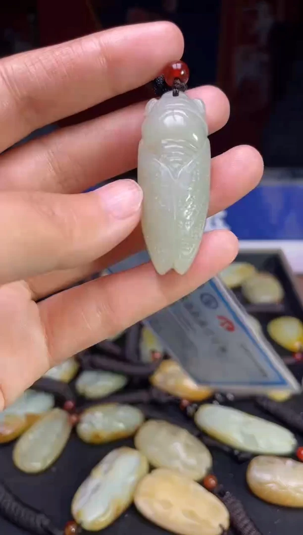 颈饰未镶嵌和田玉3