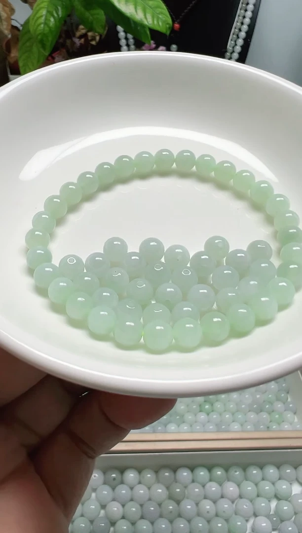 散珠翡翠小*纯天然缅甸A货翡翠卡5.8，40颗