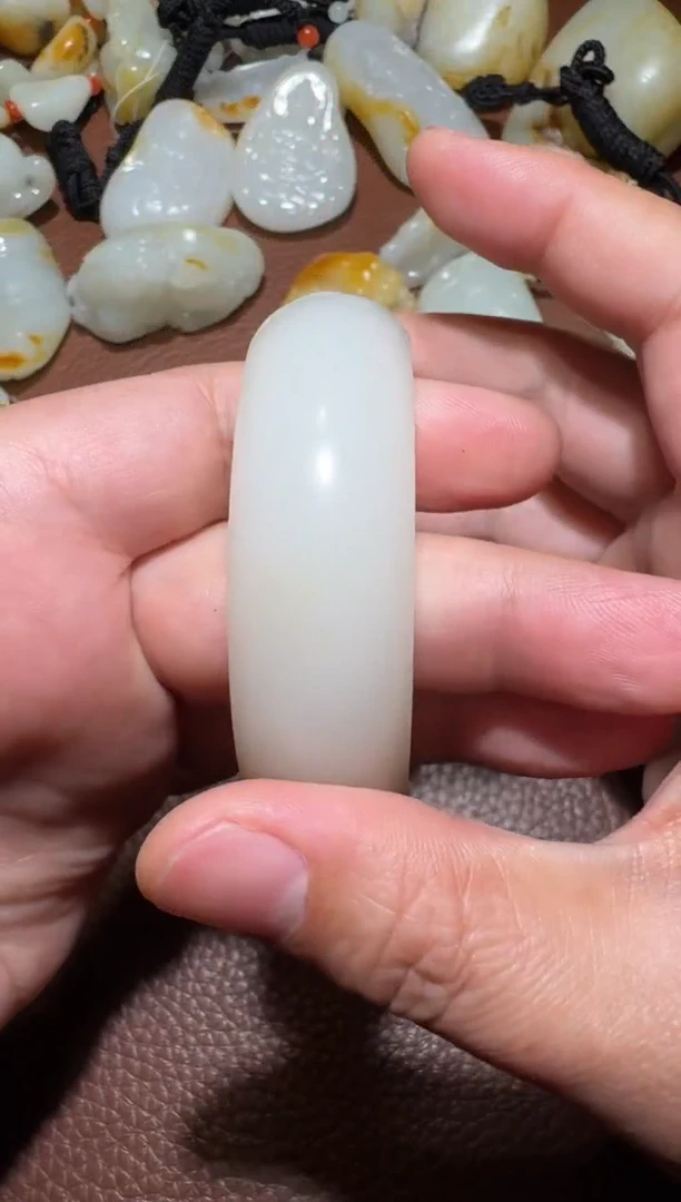 未镶嵌和田玉挂件斩*和田玉