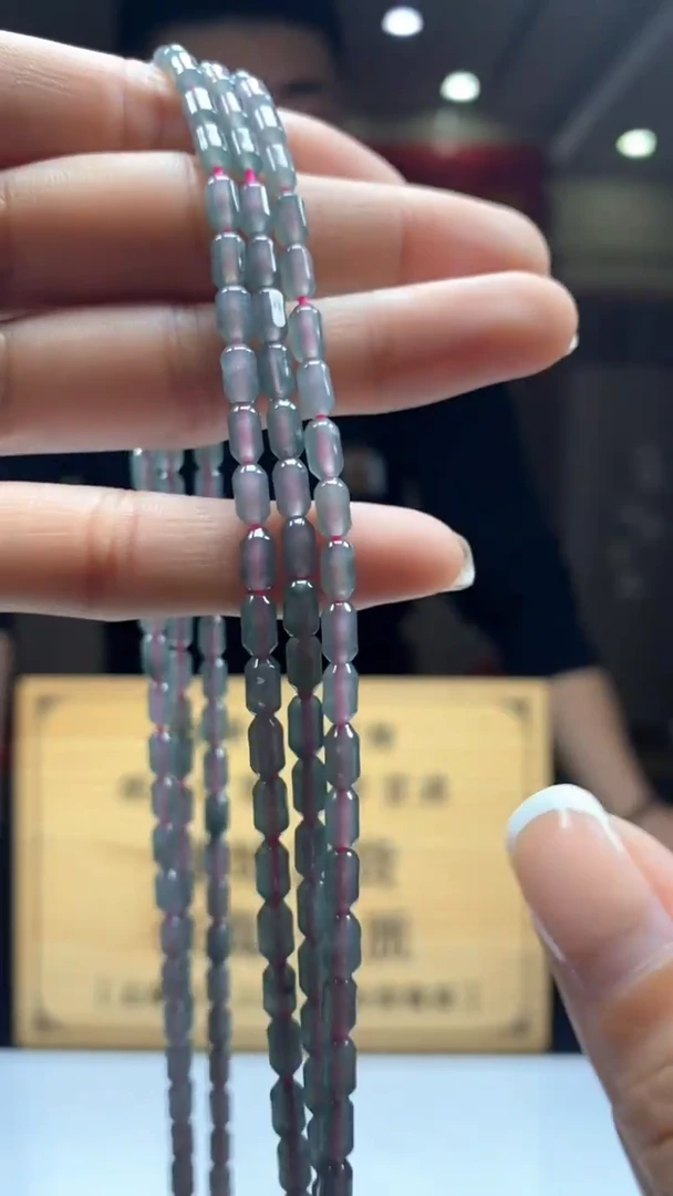 【闪购商品】翡翠颈饰未镶嵌多样性发货【只发一件】 *s36