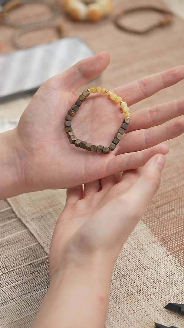 沉香手串孤品！沉香 方糖手串