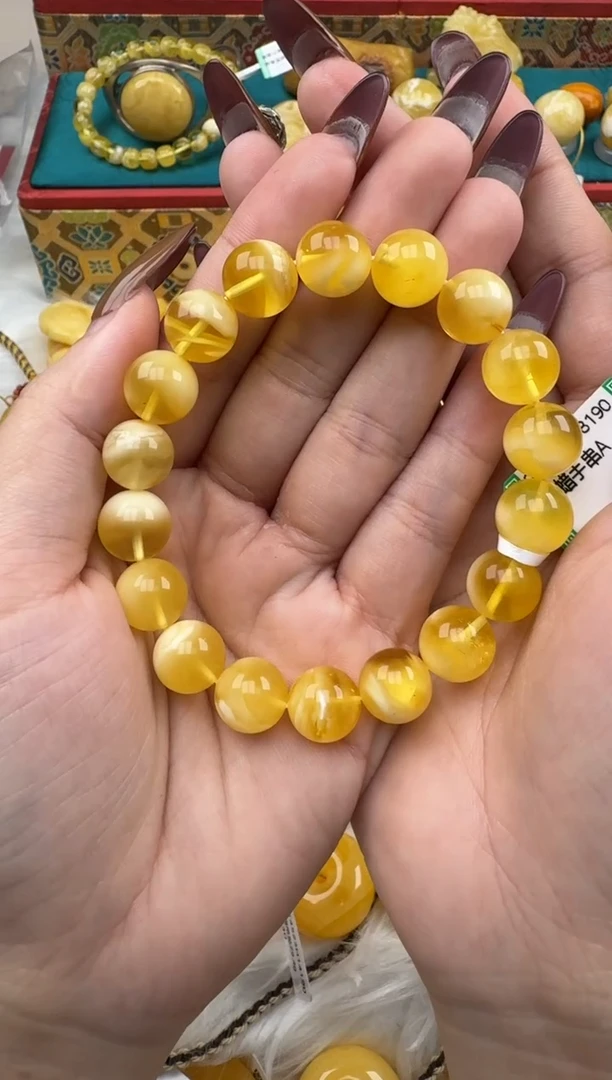 琥珀未镶嵌珠宝奇石XD1208