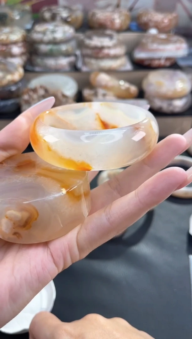 未镶嵌手镯石英质玉天然樱花玛瑙手镯（镯心赠品不保证完美）58