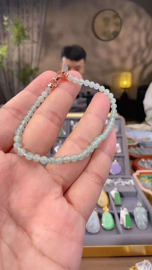 吊坠(不含链)未镶嵌翡翠手串