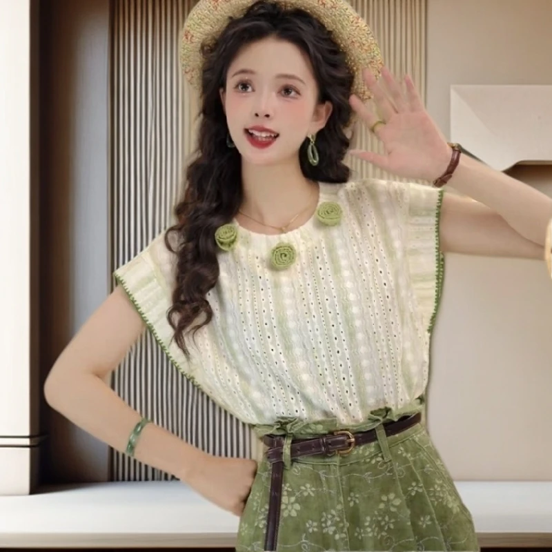【雅岚女装】时尚洋气显瘦港风甜美花朵绿色条纹短袖衬衫女夏季新款
