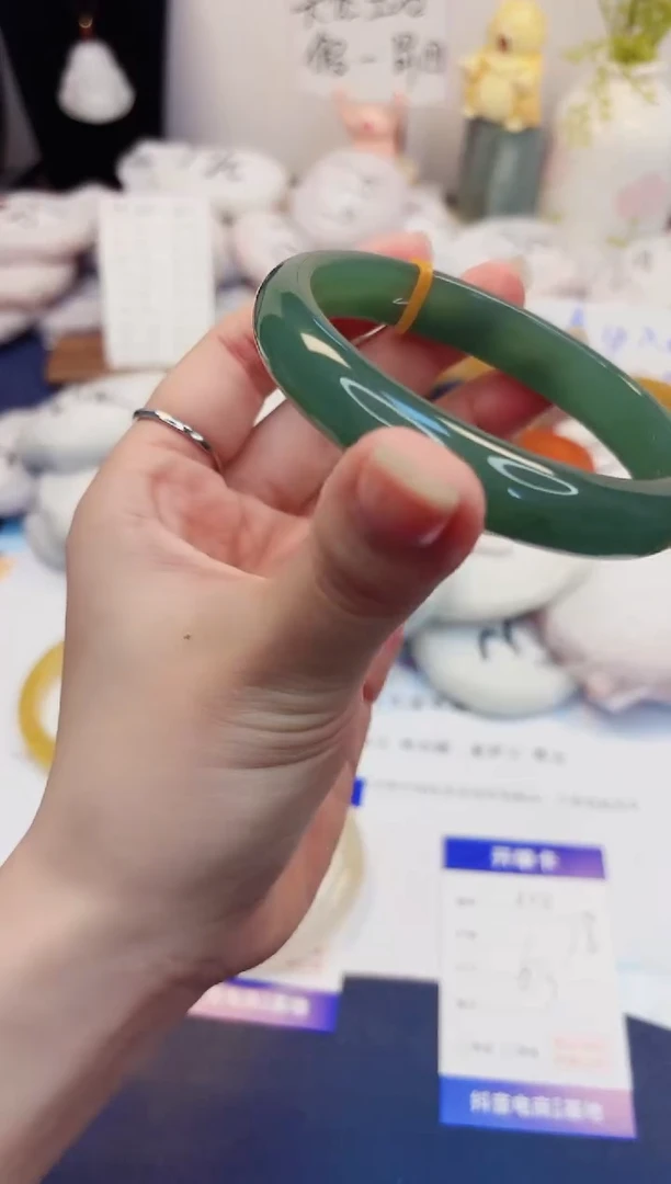 【闪购商品】石英质玉手镯未镶嵌212-东陵玉-圈口65