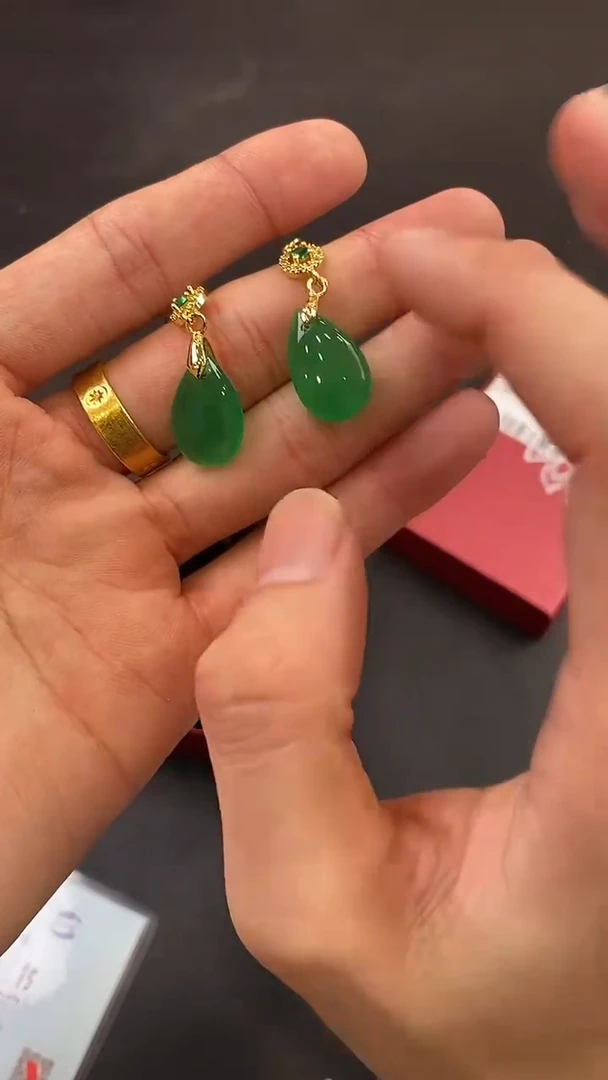 未镶嵌耳饰玛瑙/玉髓天然精美耳饰多样性发
