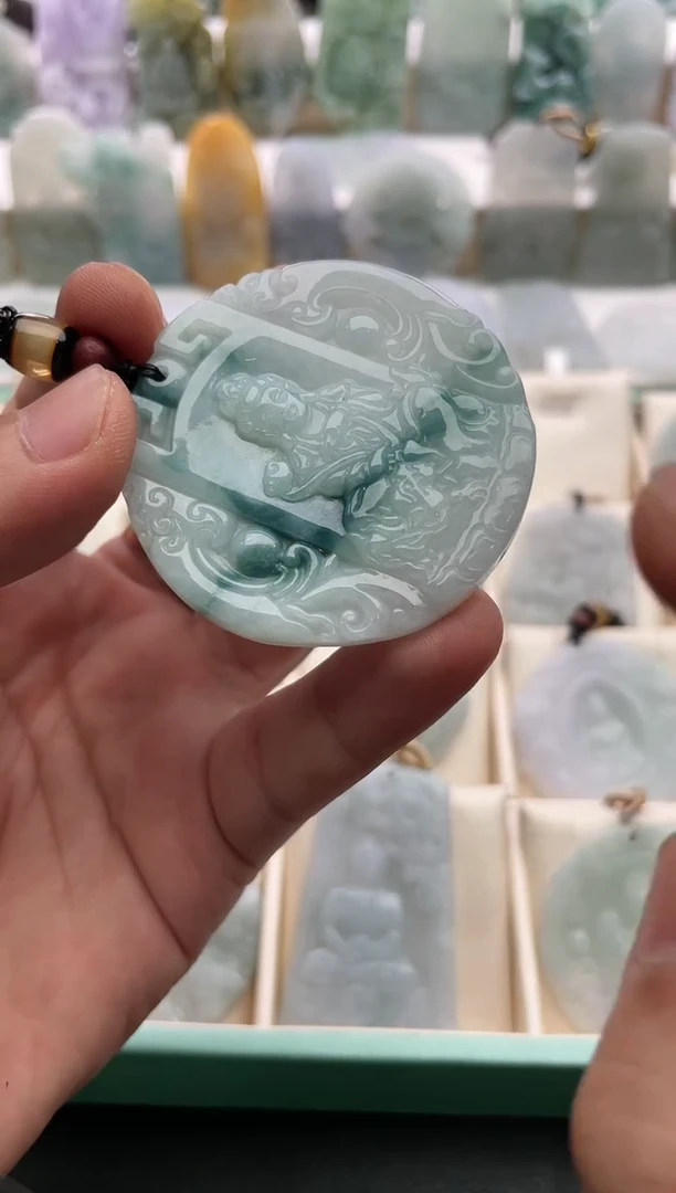 【闪购商品】翡翠颈饰未镶嵌..../2/13/ 94