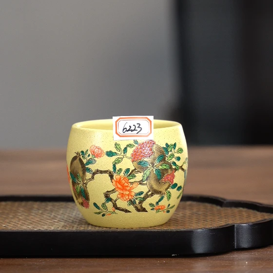 6223原矿紫砂茶具本绿泥料堆绘石榴主人杯 130cc左右YY