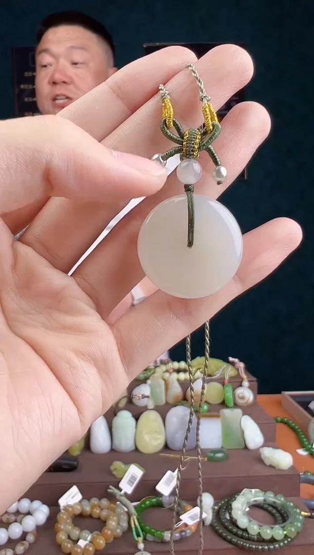 和田玉未镶嵌颈饰多样性发货 拍一单发一个