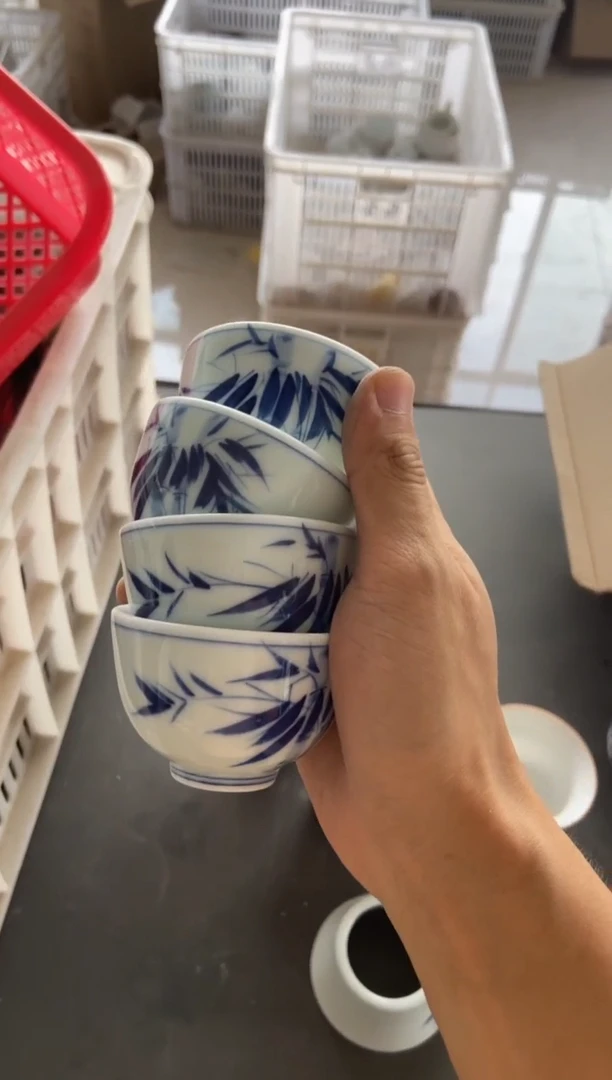 杯摄影的产品有使用过的痕迹有点脏介意勿拍