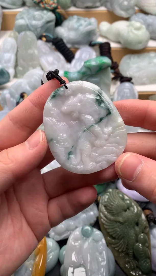 吊坠(不含链)未镶嵌翡翠1